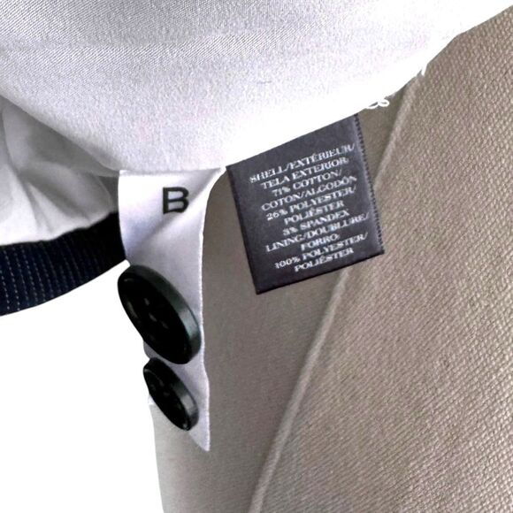 ANN TAYLOR NWOT 2 pocket Cotton mix blazer in Navy Pinstripe Size 4 - Picture 10 of 10